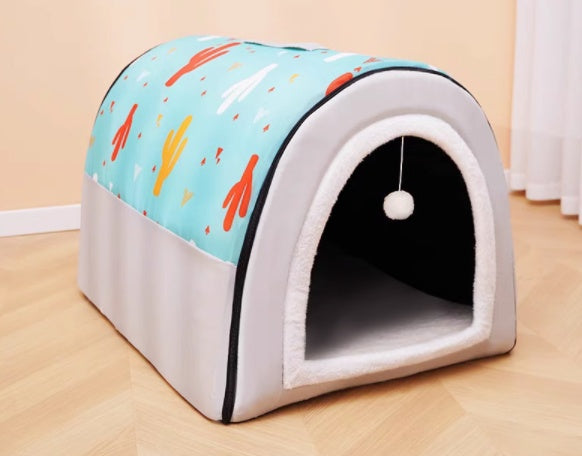 Universal All Seasons Large Dog House