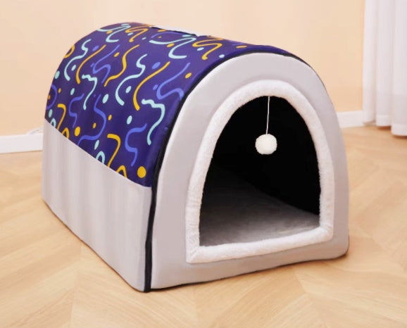 Universal All Seasons Large Dog House